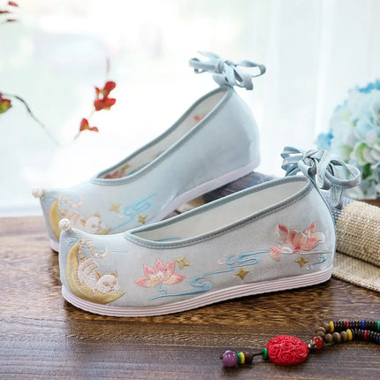Chasing Moon Hot Sale Of The Season New Style Ming Dynasty Hanfu Shoes National Style Upturned Head Cotton Shoes Ancient Wedding