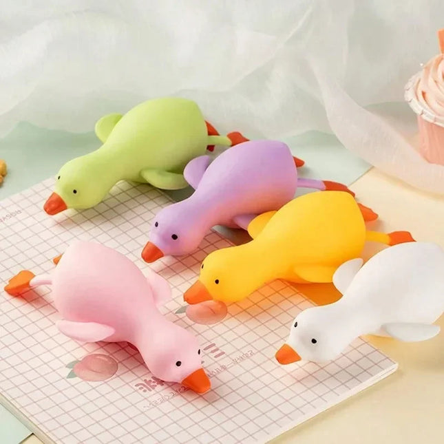Colorful Fun Stress Relief Toys Animal Duck Sensory Toys Fingertip Big Goose Transforms at Will Decompression Squeeze Toys