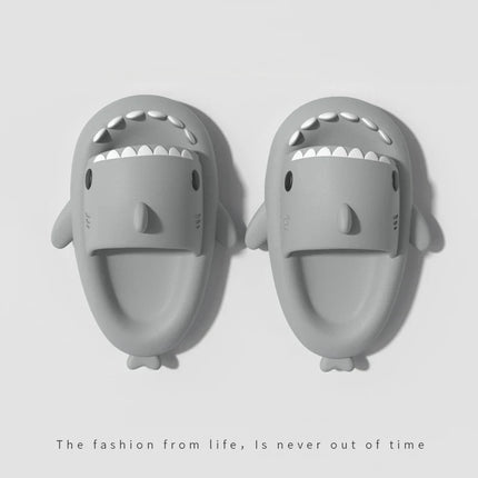 Eyriphy New Design Women Shark Slippers Men Cute Flat Sandals Fashion Cozy Casual Beach Sandals Lovers Home Lovely Bathroom Shoe