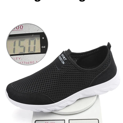 2023 Lightweight Men Casual Shoes Breathable Slip on Male Casual Sneakers Anti-slip Men's Flats Outdoor Walking Shoes Size 39-47