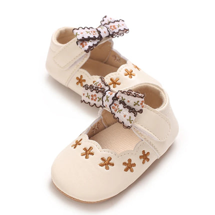 Spring and Summer New Baby Korean Version Flower Embroidered Princess Shoes For Women's Soft Soled Baby Walking Shoes
