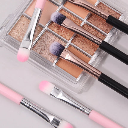 Choose from a variety of sizes and colors of 30Pcs/6Pcs horsehair eyeshadow brushes and smudging brushes