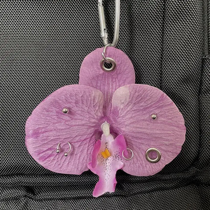 Exquisite Phalaenopsis Orchid Lily Keychain Creative Simulation Flower Bag Pendant Fashion Backpack Decoration Accessories Gifts