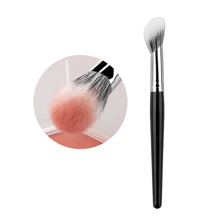 Peach Heart Blusher Brush Powder Blush Cream Liquid Blush Makeup Brushes Flat Small Precise Blush Brush Makeup Tools