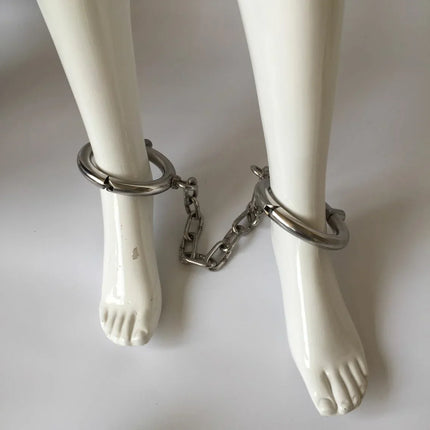 Stainless Steel Leg Irons Bondage Anklet Slave Ankle Cuffs Shackle Fetter Chain for Sex Restraint Adult Sex Game Toys for Couple