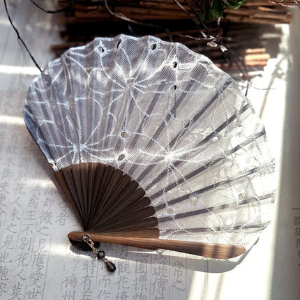 Lace Embroidery Flower Folding Fan Mini Shell Shape Chinese Hanfu Hand Fan With Pendant Home Decor Wedding Crafts Fans Gift