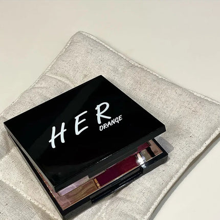 Herorange Color Block Dream Shadow Palette Four-Color Glitter Chameleon Effect Pearlescent Sparkling Easy to Apply Long-Lasting Non-Fading Mashed Potato Texture Four-Color Eyeshadow Palette Cosmetics Christmas Gift