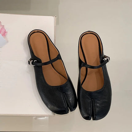 Fashion Buckle Strap Shallow Women Mary Janes Flats Shoes Strange Toe Footwear Soft Ladies Flats Lolita Shoes Female Slides