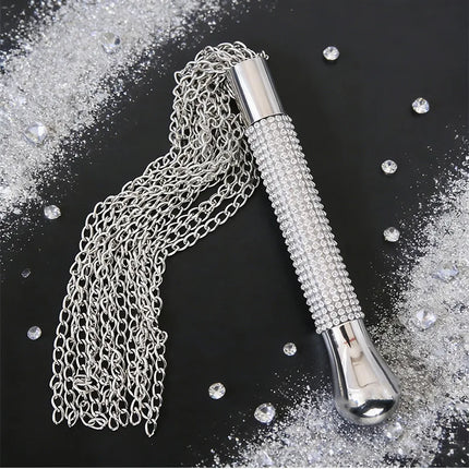 Adult products, whips, diamond handles, iron chains, leather whips, training slaves, SM relationships, BDSM Bedroom Accessories