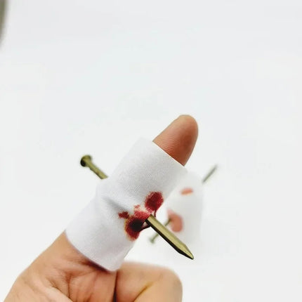 1/5pcs Halloween Fake Nail Through Finger Prank Toys Scary Magic Toy Funny Bloody Nail Bandage April Fool's Day Trick Joke Toy