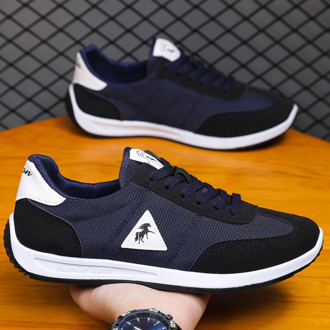 Men's Breathable Mesh Sports Shoes Lightweight Comfortable Soft Bottom Casual Shoes Versatile Footwear for All Seasons