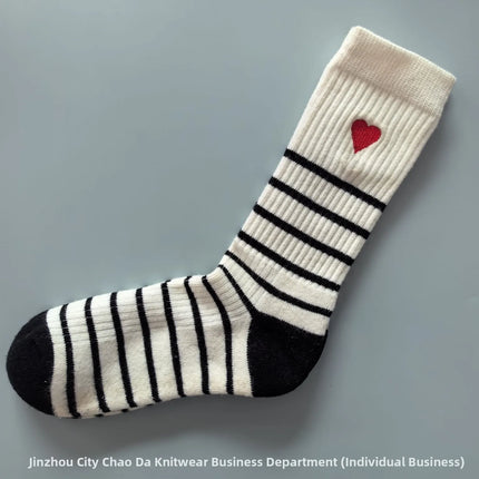 Casual Cotton Crew Socks with Embroidered Hearts Unisex Ankle High Sweat Absorbing Black White Grey Trendy Socks for Sports