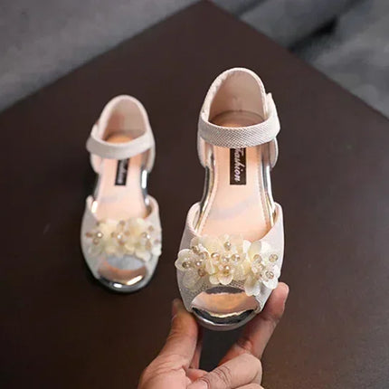 Summer New Style Children's Sandals Girls Fashion Rhinestone Flower Princess Shoes Little Girls Soft Soled Dance Shoes Girls