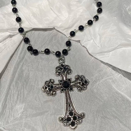 Vintage Gothic Bat Cross Dark Pendant Necklace Y2K Personalized Thorn Love Black Bead Stacked Necklace Suitable Halloween Gifts