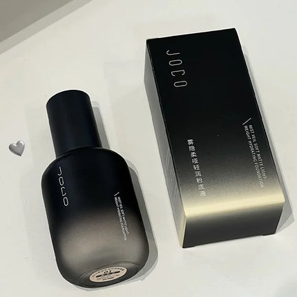 Misty Soft Matte Liquid Foundation Has a Creamy Texture That Is Light and Breathable. It Is Long-Lasting, Waterproof, Oil-Controlling, and Does Not Remove Makeup. Beginners Can Apply Makeup Easily