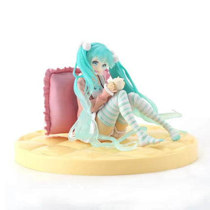 Hatsune Miku Figure Anime Girl Model Desktop Decor Collectible Doll Gift for Fans Future Vocaloid Statue Japanese Kawaii Otaku