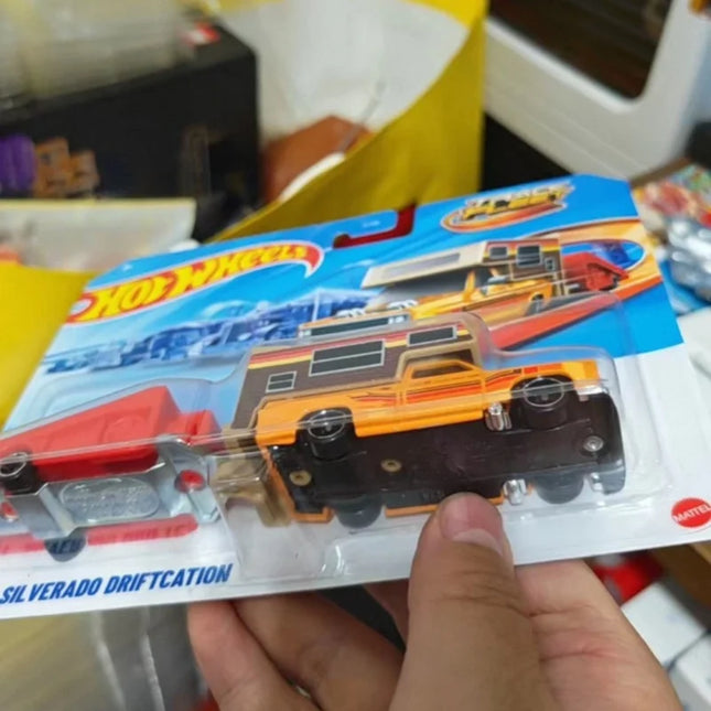 New Hot Wheels Pressure Cast Alloy Car Volv O 240 Drift Camper Transport Trailer Track Fleet Hyt56 Simulation Hobby Model Gift