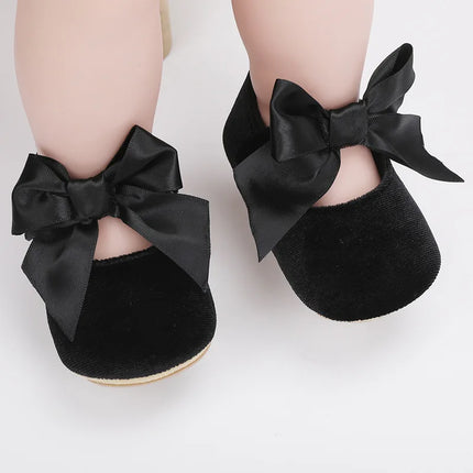 Spring and Autumn Baby Butterfly Knot Fashion Fluffy Princess Shoes 0-1 Year Old Baby Shoes Sneakers