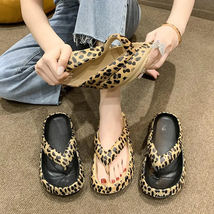 2025 Women Plaid Thong Flip Flops Summer Thick Platform Slides Ladies Non Slip Clip Toe Slippers Soft Casual Outdoor Beach Shoes