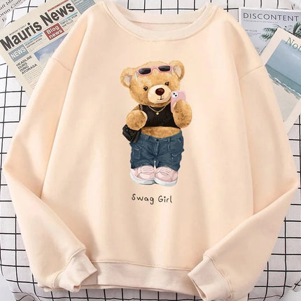 Street Teddy Bear Selfie Girls Funny Sweatshirt Women's Fashion Hoodies Crew Neck Hoodies Fashion Pullovers Women Clothing Y2K