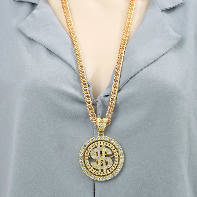 A Trendy Dollar Pendant Necklace with a Unique Style, Featuring a Diamond-Encrusted Dollar Cuban Chain
