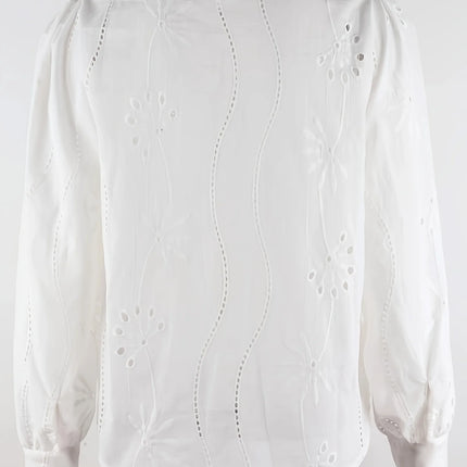 Plus Size White Summer Fashion Hot Sales Large Size Ladies Elegantly Embroidered Shirt With Hollow Pattern Women Top
