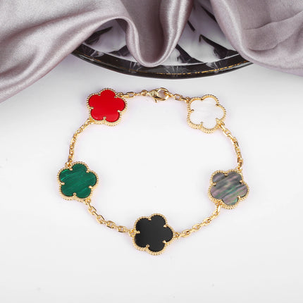 Hot Sale Premium 15mm Natural Stone White Shell Five Leaf Flower Bracelet Gold Silver Lucky bangle For Women Girls Party Daily