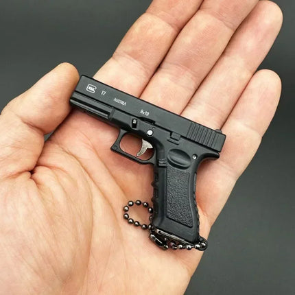 Semi-Alloy 1:3 Pistol Model Metal Mini G17 Toy Gun Detachable DIY Keychain Pendant Ornaments Children's Toy Christmas Pendant