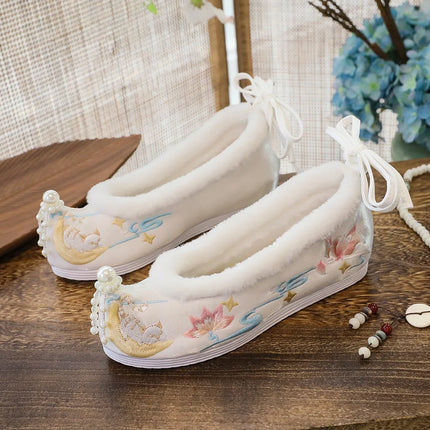 Chasing Moon Hot Sale Of The Season New Style Ming Dynasty Hanfu Shoes National Style Upturned Head Cotton Shoes Ancient Wedding