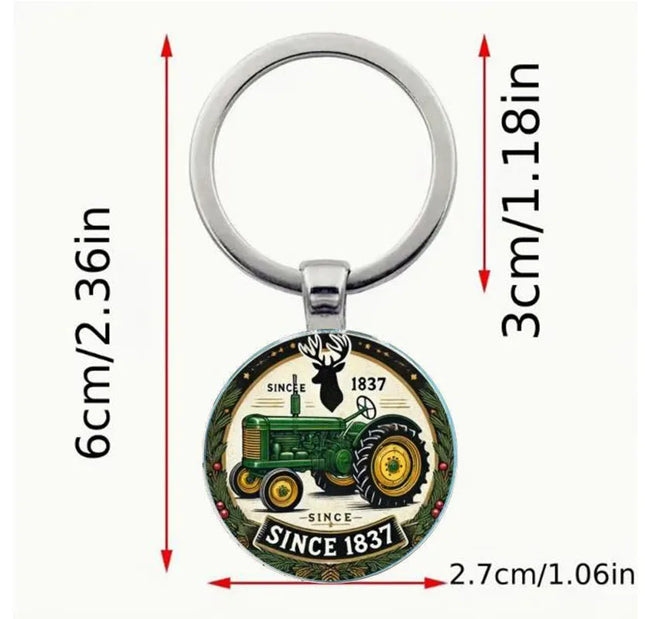 Retro tractor keychain - made of zinc alloy, with a "self 46.51 meter" design, perfect for holiday gifts