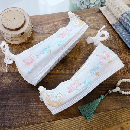 Chasing Moon Hot Sale Of The Season New Style Ming Dynasty Hanfu Shoes National Style Upturned Head Cotton Shoes Ancient Wedding