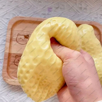 Peanut Stress Ball Crunchy Squeeze Ball Squishy Toy Buttery-Soft Feel Fidget Toy ASMR Sensory Anti Stress Toys for Kids & Adults
