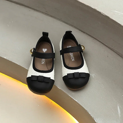 Sweet Kids Flat Shoes New Spring Autumn Girls Leather Shoes Fashion Bowknot Trend Children Causal Princess Wedding Party Shoes