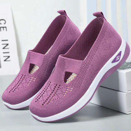 Comfortable Spring Women Shoes Soft Leather Upper Vulcanized Sneakers for Middle Aged Mothers and Kids Lightweight Breathable