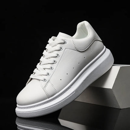 Classic Little White Shoes for Men's Casual Sports Shoes Leather Women Thick bottom Board Shoes Student Sneaker Skate Shoes