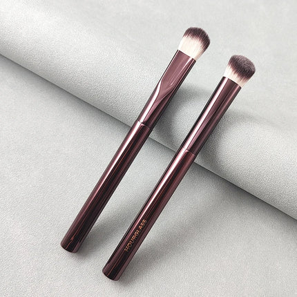 Hourglass Complexion Brush Set Ambient Soft Glow Foundation and Seamless Finish Concealer Makeup Brushes Kit 2pcs