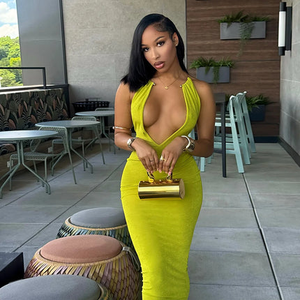 Personalized Street Nightclub Party Dress 2025 New Beach Vacation Dress Sexy Deep V-neck Metal Circle Decoration Slim Long Skirt