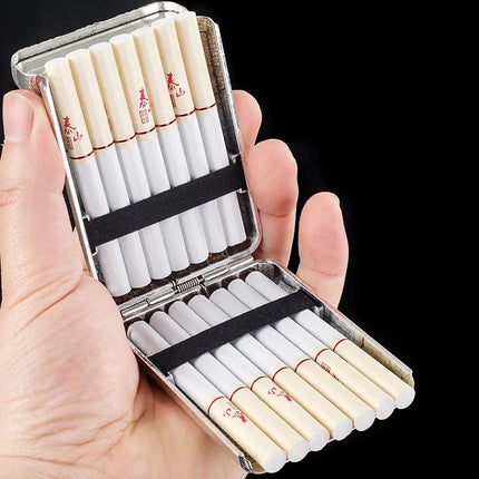 Retro Carved Cigarette Case Metal Luxurious Holder Pocket Tobacco Storage Box for 14 Cigarettes Smoking Accessories
