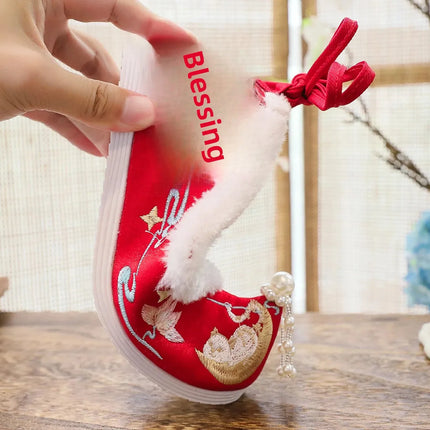 Chasing Moon Hot Sale Of The Season New Style Ming Dynasty Hanfu Shoes National Style Upturned Head Cotton Shoes Ancient Wedding