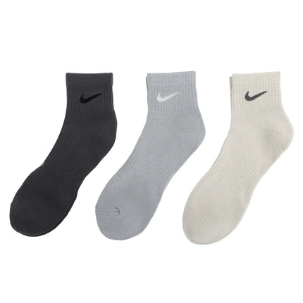 Nike Socks, Men's Socks, Women's Socks, Breathable and Comfortable Basketball Socks, Casual Socks (3 Pairs)
