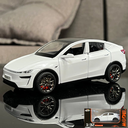 New 1:32 Model Y Electric SUV Alloy Metal Diecast Model Car Sound And Light Pull Back Children Toy Cars Birthday Present Friend
