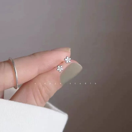 Trendy Mini Rhinestones Stud Earrings for Women Girls Daily Jewelry Cute Round Geometry Small Earrings Accessories