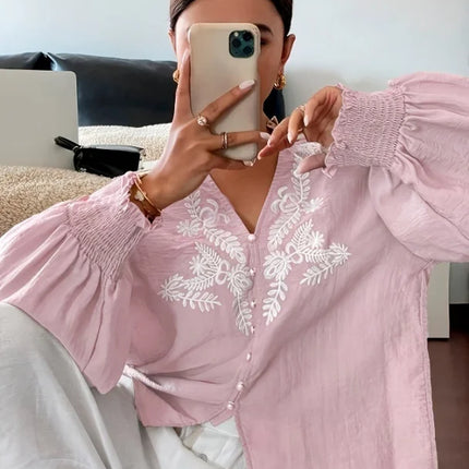 2025 Plus-Size Summer Blouse – Lightweight, Loose-Fitting, Boho-Chic Shirt with Notched Collar, Lace Panels, and Embroidered Flo