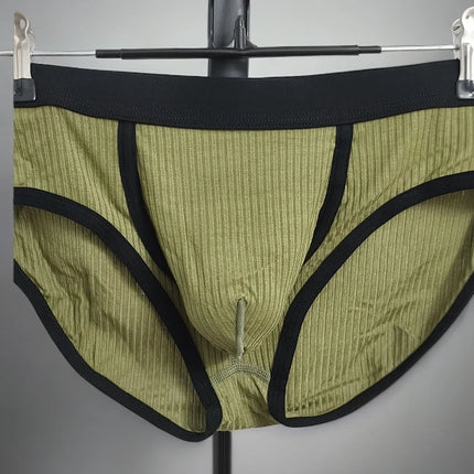 Men's briefs with fashionable and sexy underpants and large pockets
