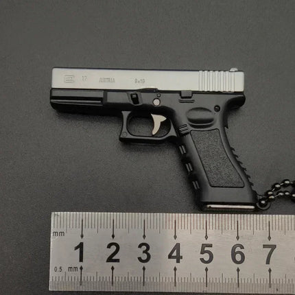 Semi-Alloy 1:3 Pistol Model Metal Mini G17 Toy Gun Detachable DIY Keychain Pendant Ornaments Children's Toy Christmas Pendant