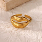 17 / Mainland China / Resizable
