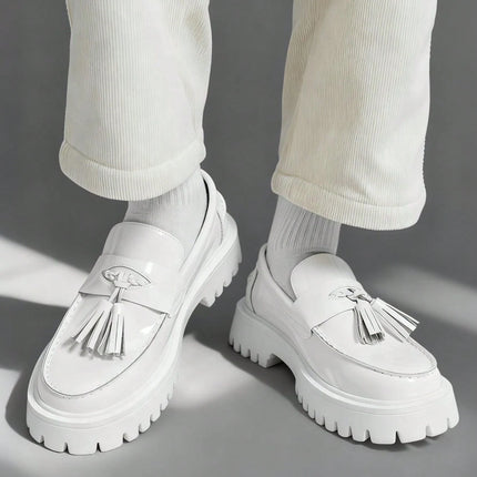 Fashion Tassel Thick Sole Leather Men's Shoes Loafers Slip-On Business Dress Shoes For Gentleman Glossy Formal Party White Shoes