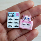 false eyelash A / not real only model