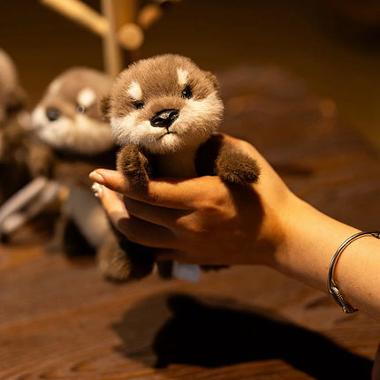 Cute Otter Plush Keychain Realistic Stuffed Otter Animal Pendant Doll Soft Plushies Key Ring for Bag Decoration Gifts Girl