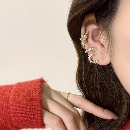 1Pcs Exquisite Dragon Shaped Ear Clip Light Luxury and High-end Earrings for Women Perfect for Daily Wear and Party Gifts